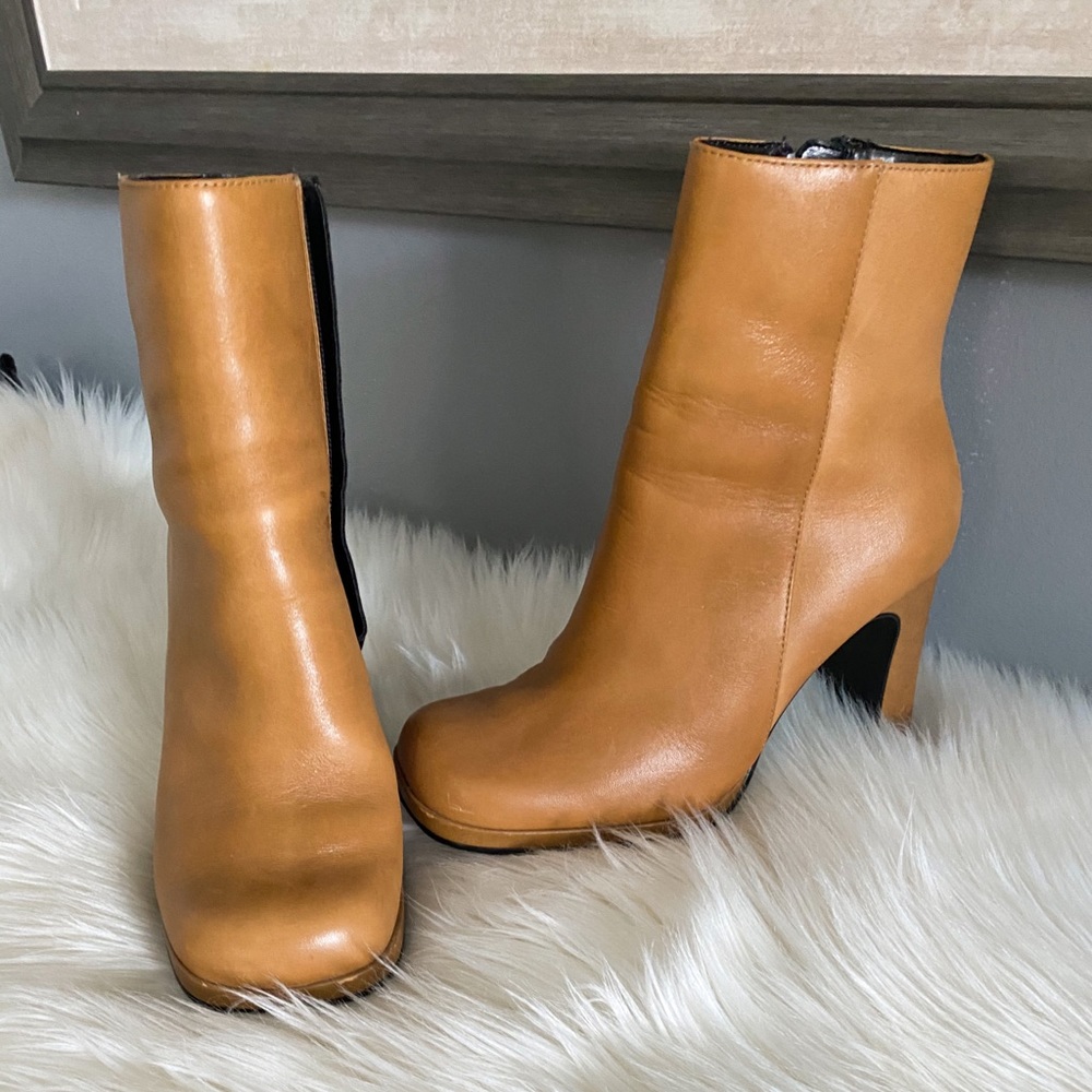Leather Transit Booties - Picture 2 of 5